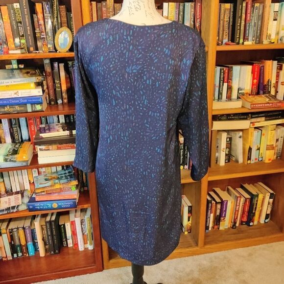 THEORY silk long sleeved shift dress euc size 4 - Picture 3 of 6